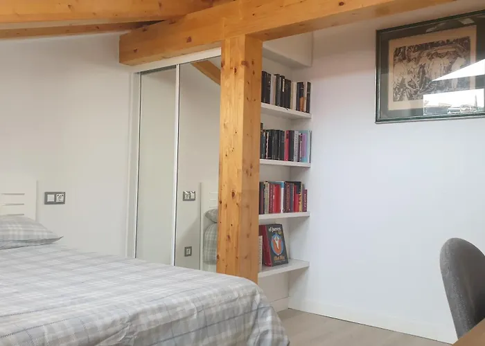 Apto. - Newly Refurbished! * Santander